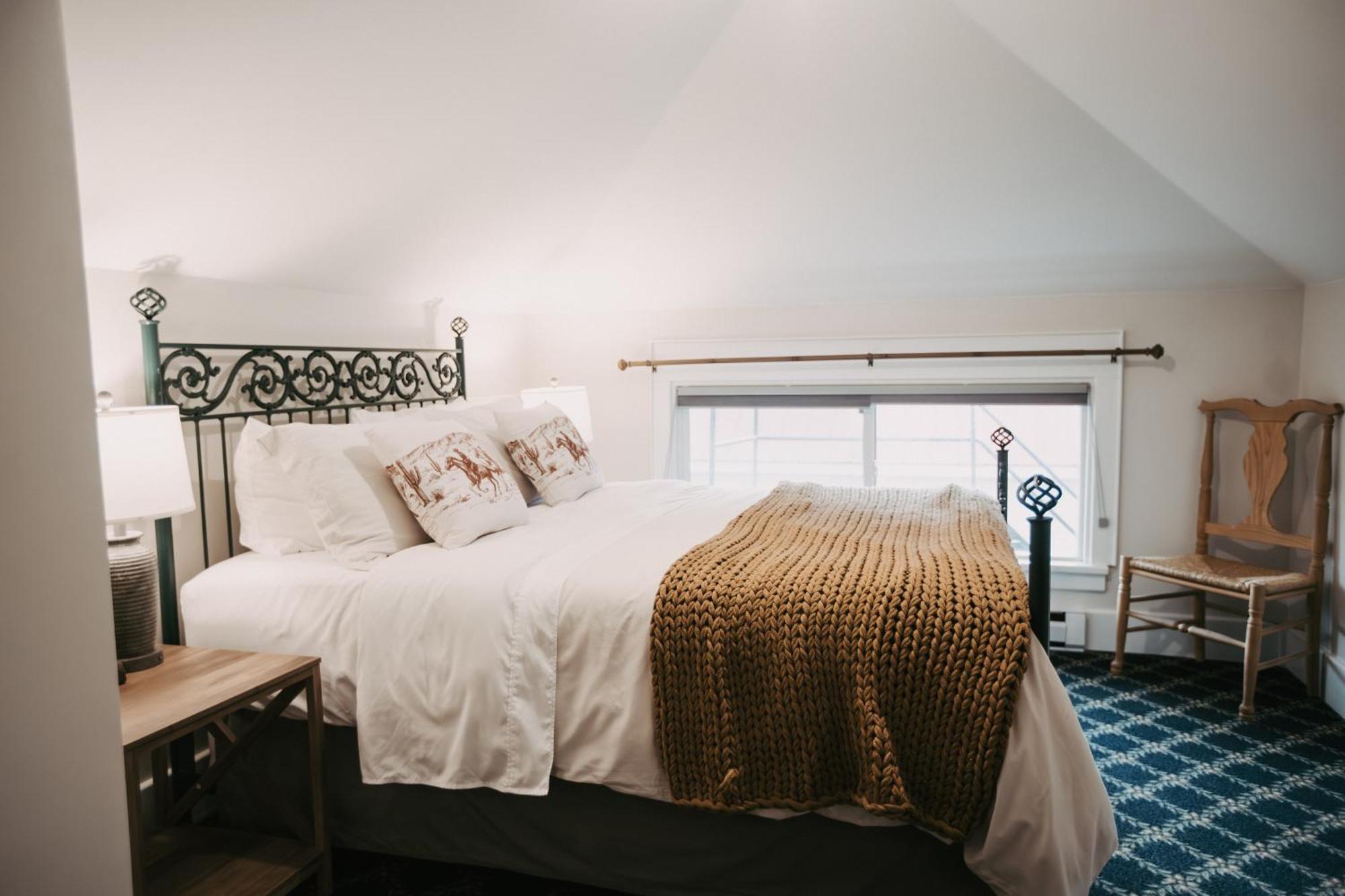 Goldsmith'S River Front Inn Missoula Δωμάτιο φωτογραφία