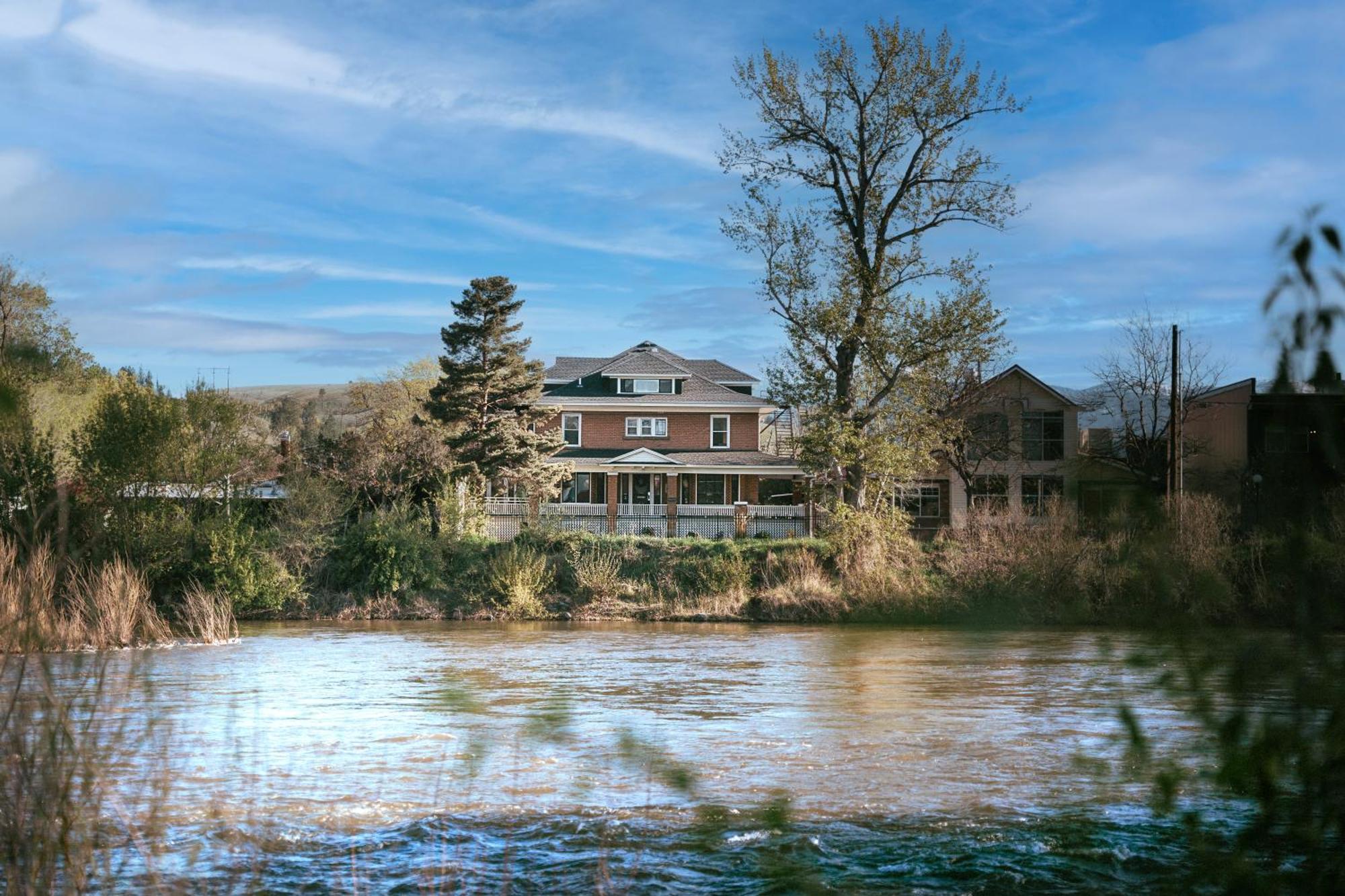 Goldsmith'S River Front Inn Missoula Εξωτερικό φωτογραφία